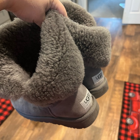 UGG Bailey short button boot - y2k style - Picture 4 of 4